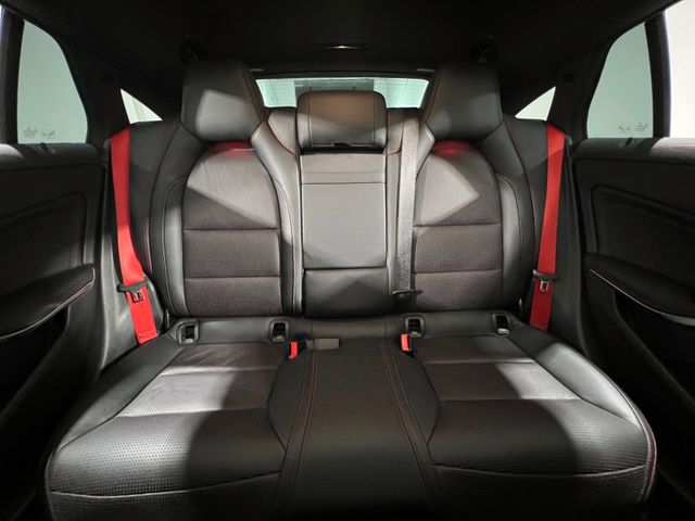 Mercedes-Benz CLA 45 AMG SB 4Matic,Panorama,Navi,Leder,Kamera