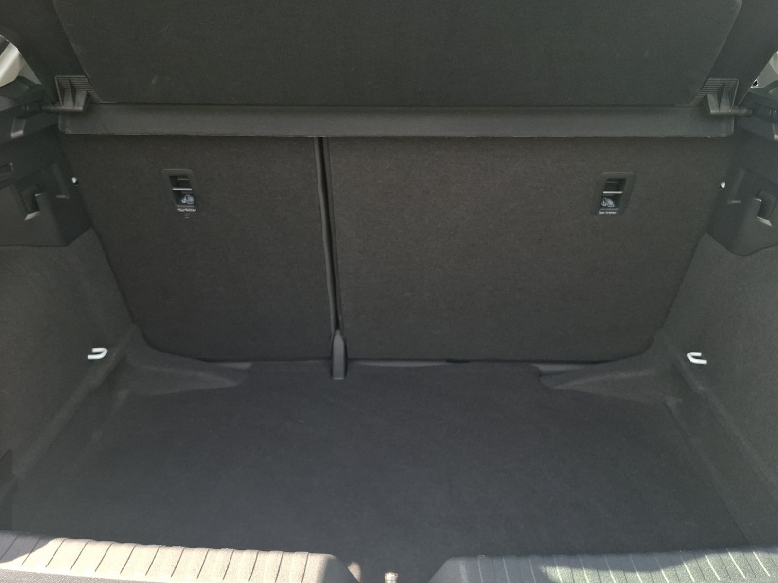 Fahrzeugabbildung Audi A1 Sportback 30 TFSI S-tronic LED Navi AVC GRA P
