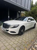 Mercedes-Benz S 500 4MATIC + Vollaustattung+Head Up+Nachtsicht - Mercedes-Benz S 500 mit Benzin-Antrieb: Weiß