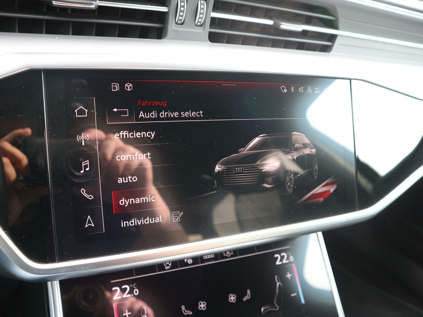 Audi S6 - Bild 16