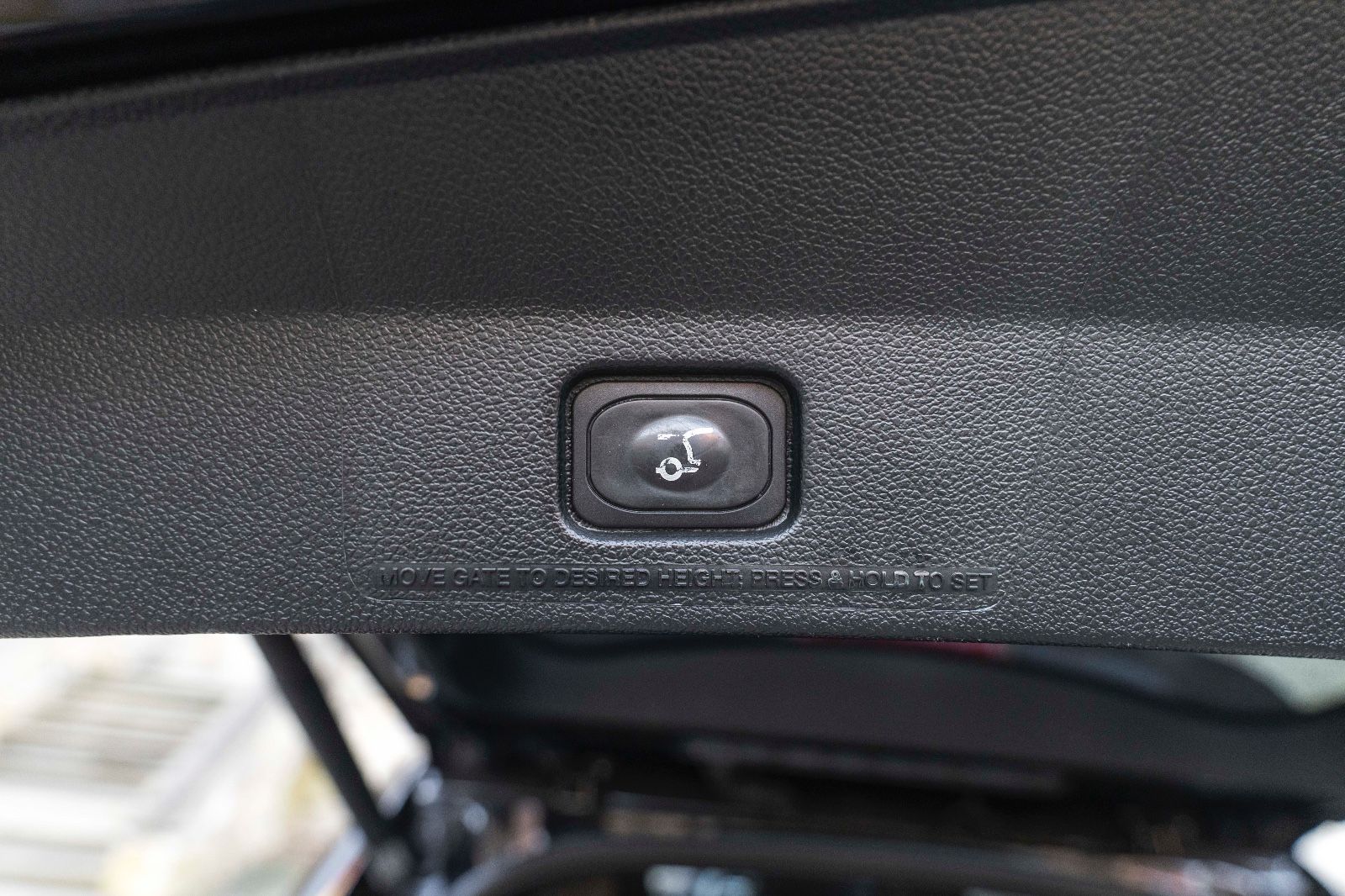 Fahrzeugabbildung Ford Explorer 3.5L SPORT 4X4 KAM TOTW M+S SZH/SZK