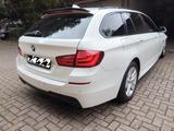 BMW 535d Touring F11 M Paket Panorama AHK Monitore  - BMW 535 in Oberhausen