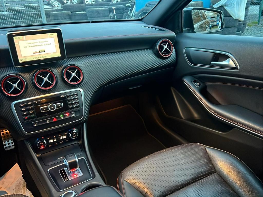 Mercedes-Benz A 45 AMG