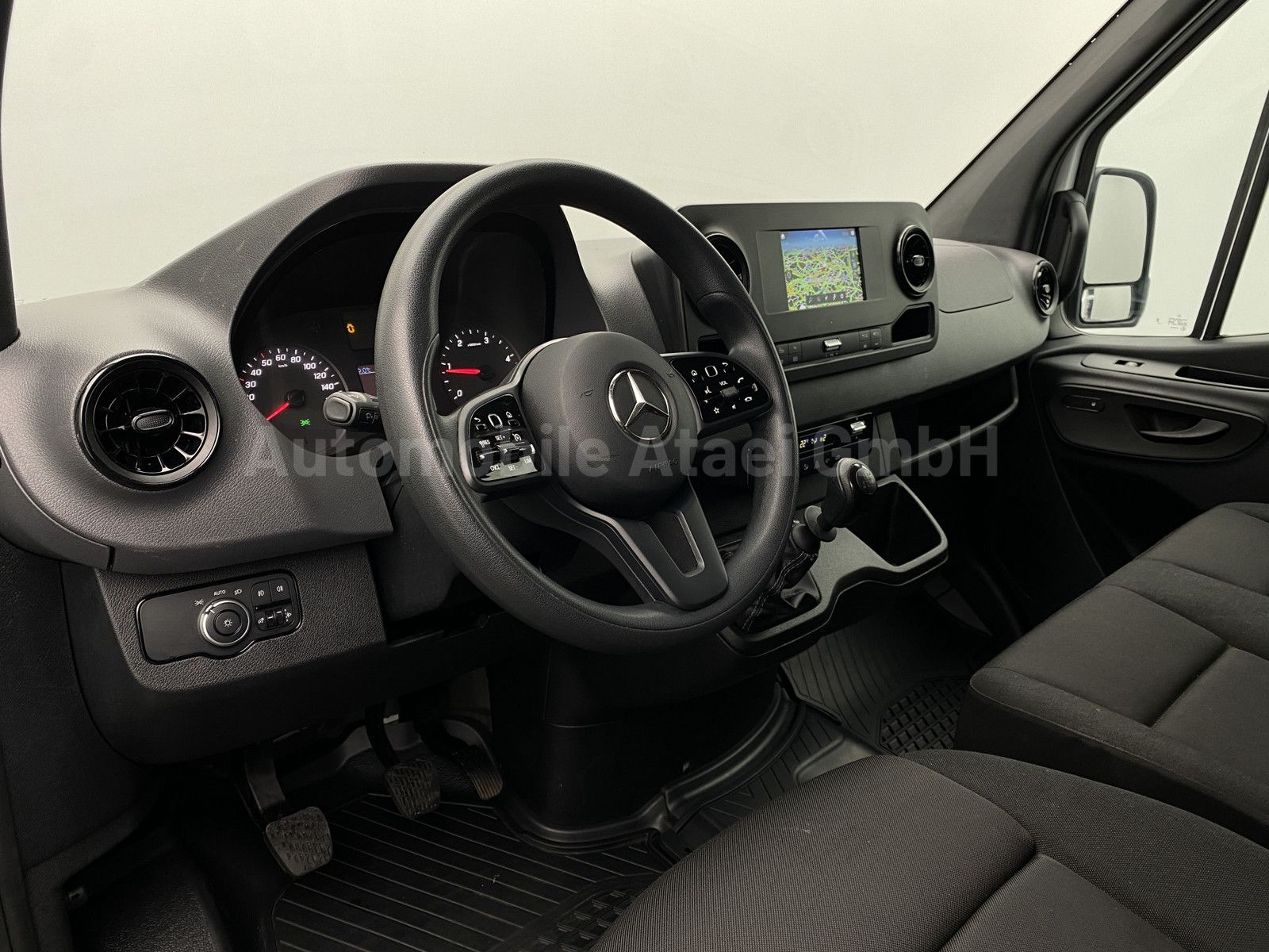 Fahrzeugabbildung Mercedes-Benz Sprinter 315 MAXI 360° KAMERA+ NAVI 3156