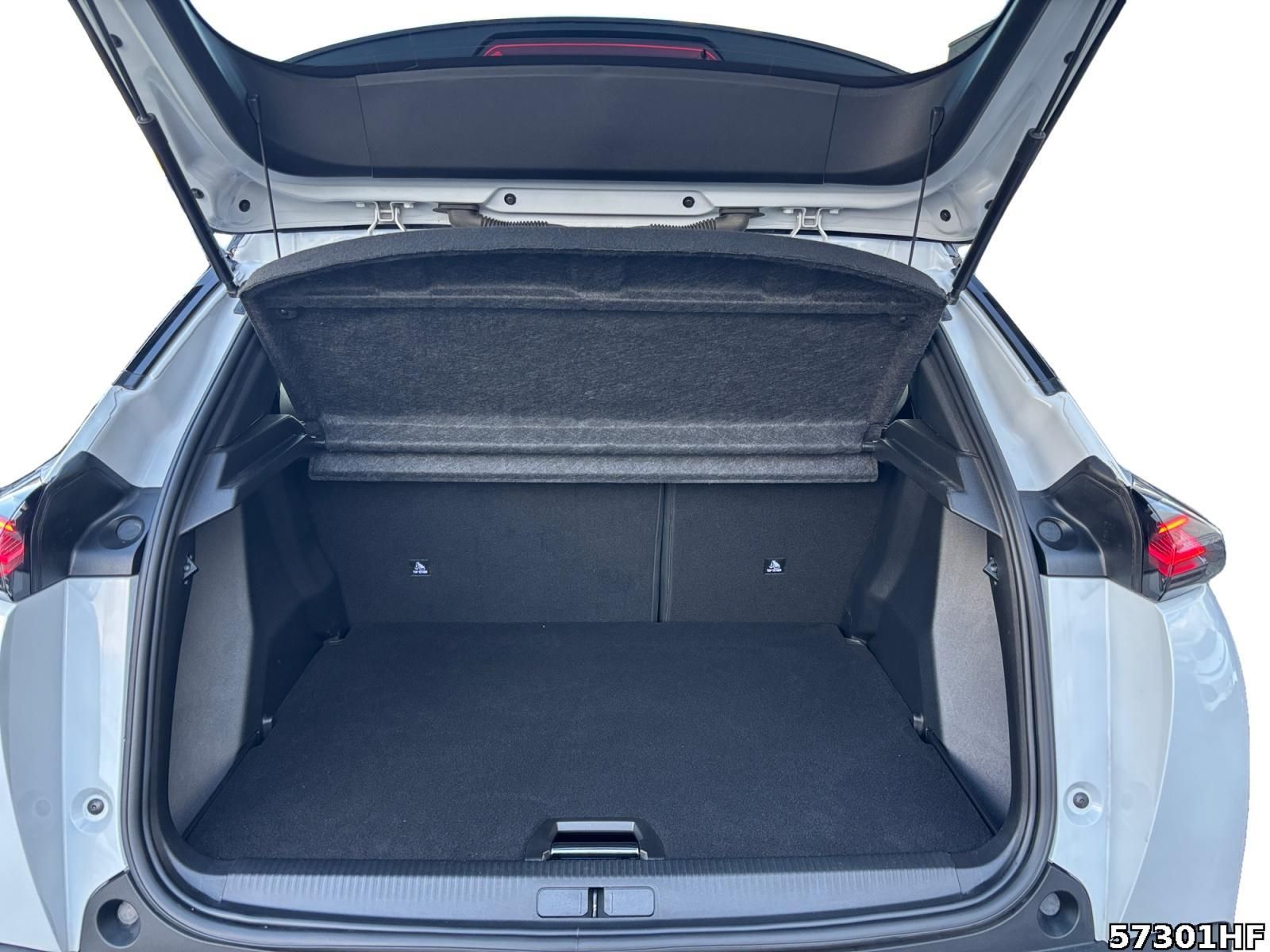 Fahrzeugabbildung Peugeot 2008 GT +ALCANTARA+PANODACH+CARPLAY+SHZ+KAMERA