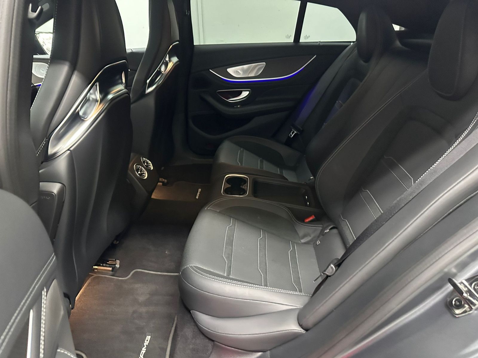 Fahrzeugabbildung Mercedes-Benz AMG GT 63 S E PERFORMANCE*AERODYNAMIK*MAGNO*