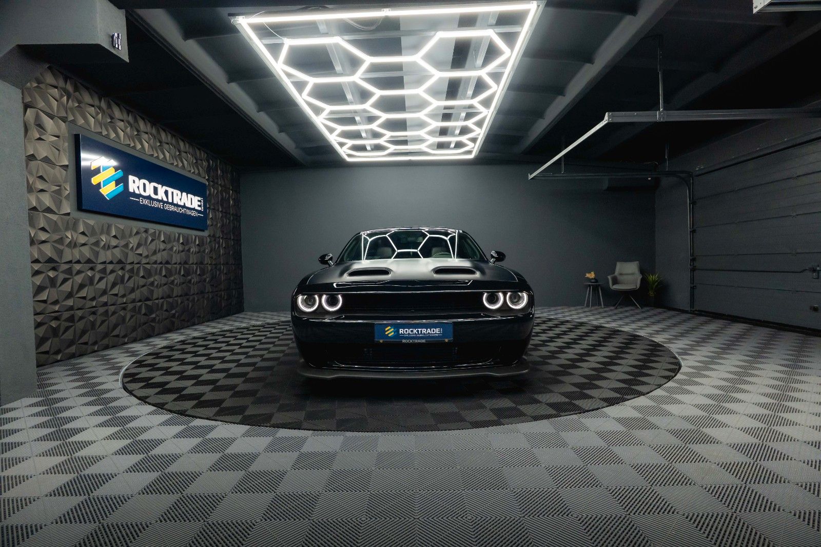 Fahrzeugabbildung Dodge Challenger 5.7 V8 R/T SRT Performance SuperTrack