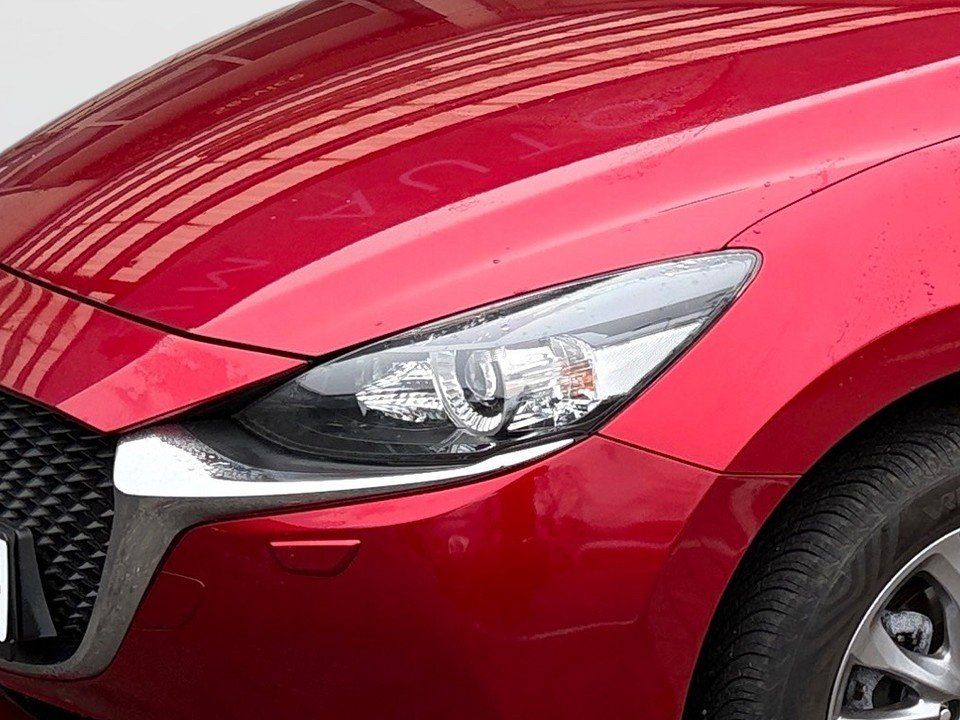 Fahrzeugabbildung Mazda 2 1.5i 90PS EXCLUSIVE TOU-P1 NAVI