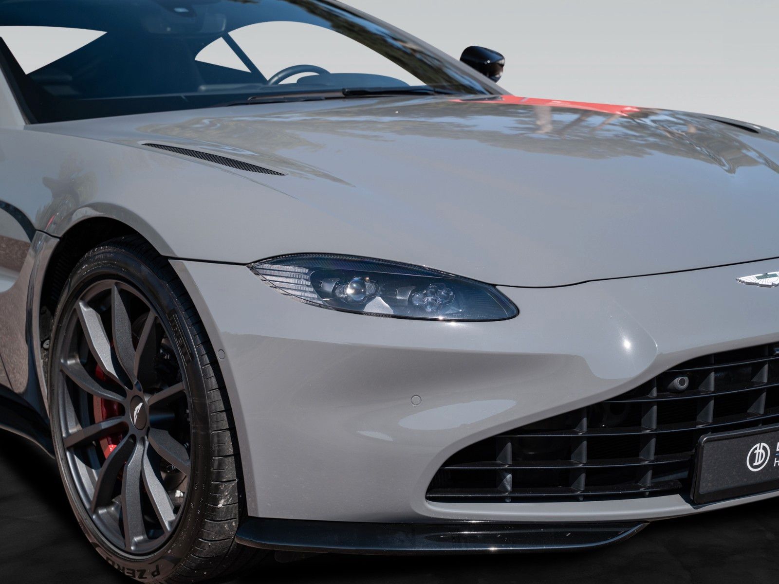 Aston Martin V8 Vantage Coupé | Carbon Interior | Style Pack foto 10