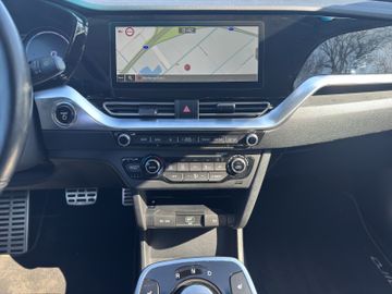 Kia Niro e-Niro Spirit +Navi+LED+Kam.+KeyLess+SHZ+LM