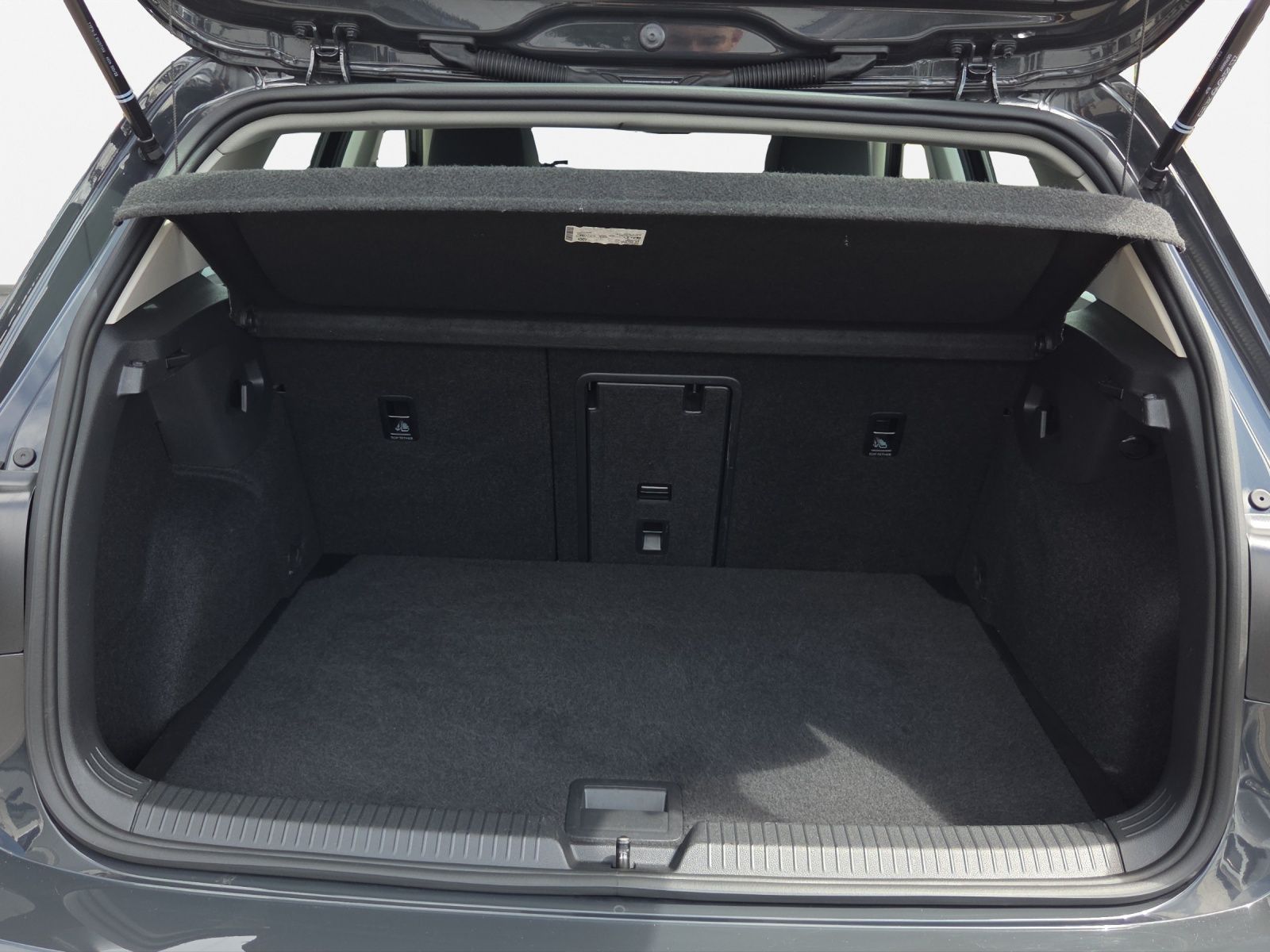 Volkswagen Golf - Bild 14