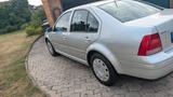Volkswagen Bora 1.6 Comfortline Comfortline - Volkswagen Bora Comfortline mit Benzin-Antrieb