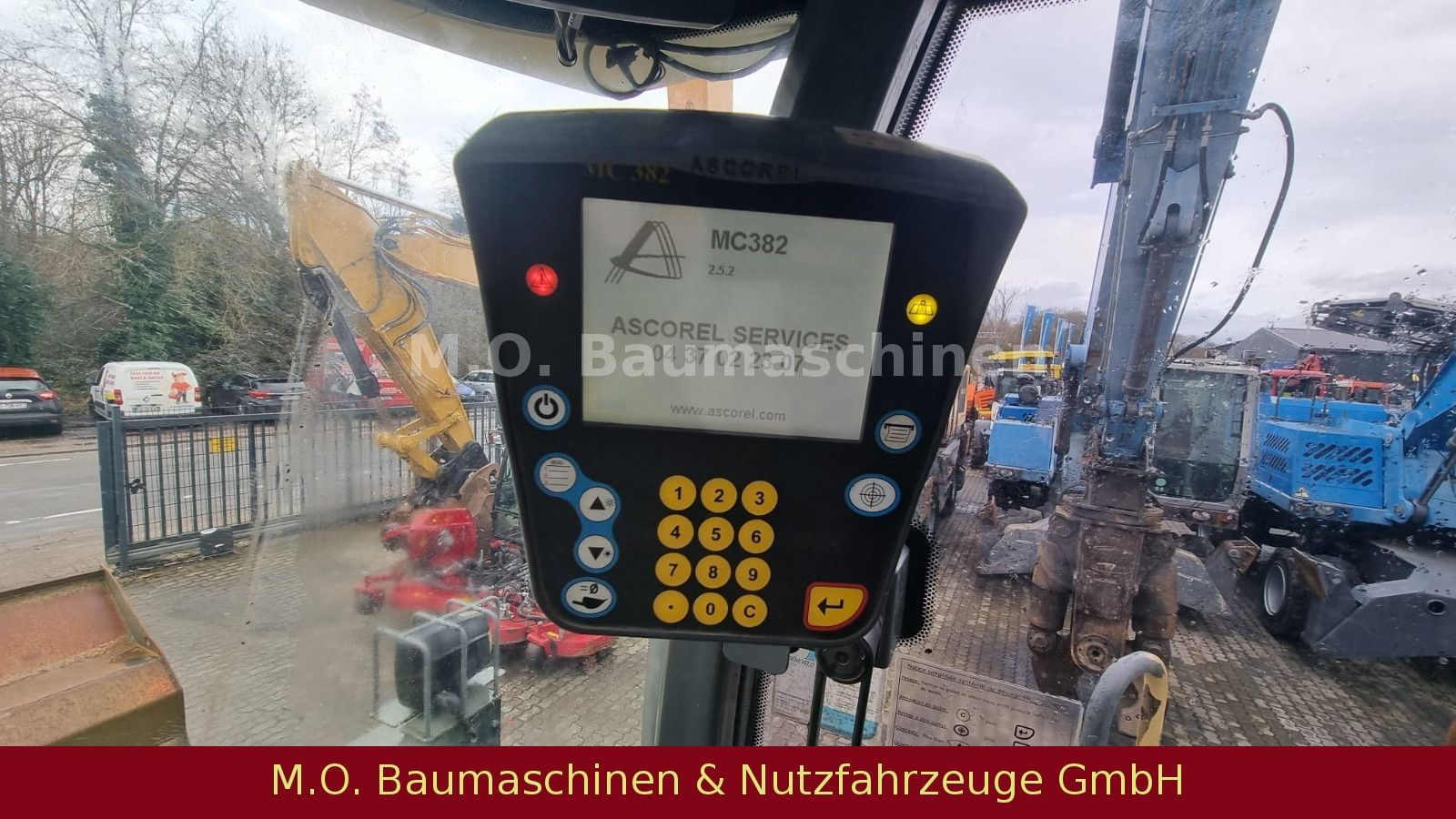 Fahrzeugabbildung Liebherr L 580 / AC/ Waage /