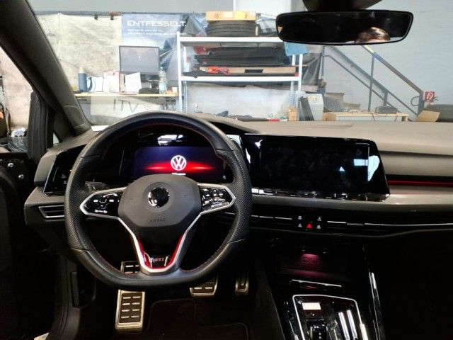 Volkswagen Golf - Bild 8