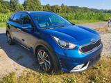 Kia Niro 1.6 GDI Hybrid Spirit Vollleder  - Kia Niro von privat