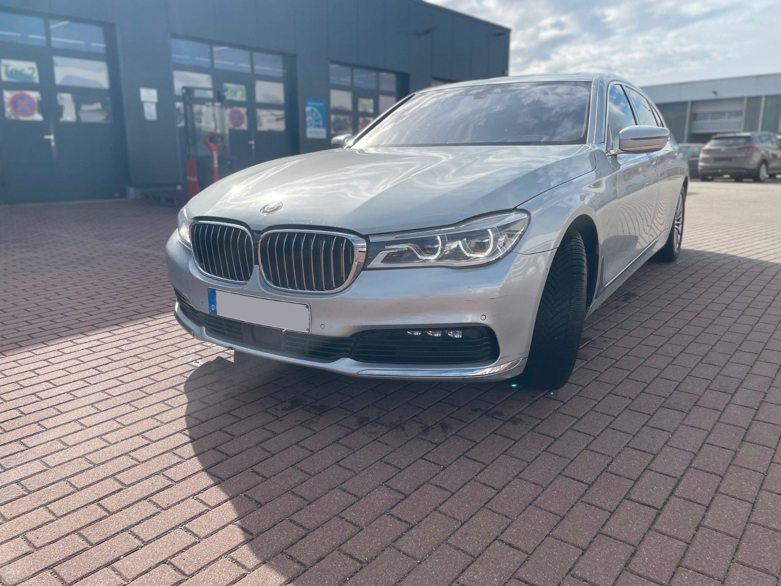 Fahrzeugabbildung BMW 740 L d xDrive*MASS*HU*H&K*SHD