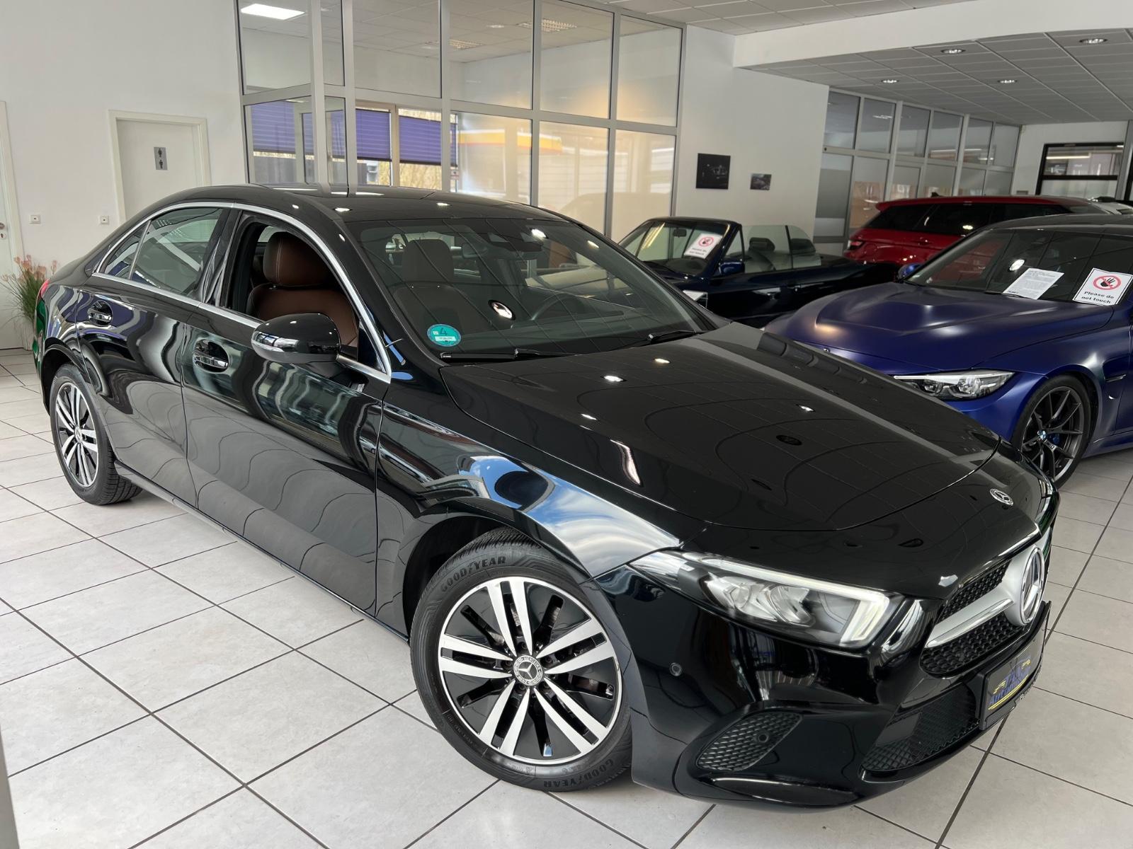 Mercedes-Benz A 200 Lim. *AMBIENTE*LEDER-BRAUN* Exclusive *