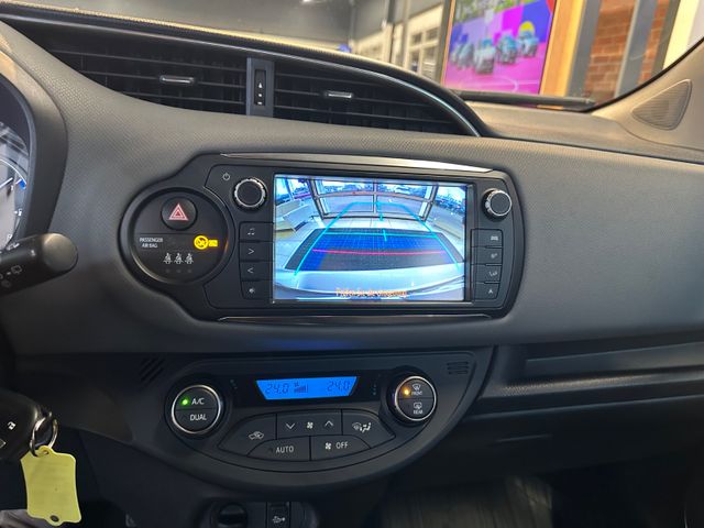 Toyota Yaris Comfort Hybrid