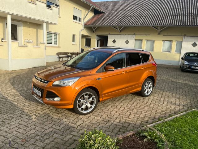 Ford Kuga 2,0 TDCi 4x4 132kW Titanium PowerShift ...