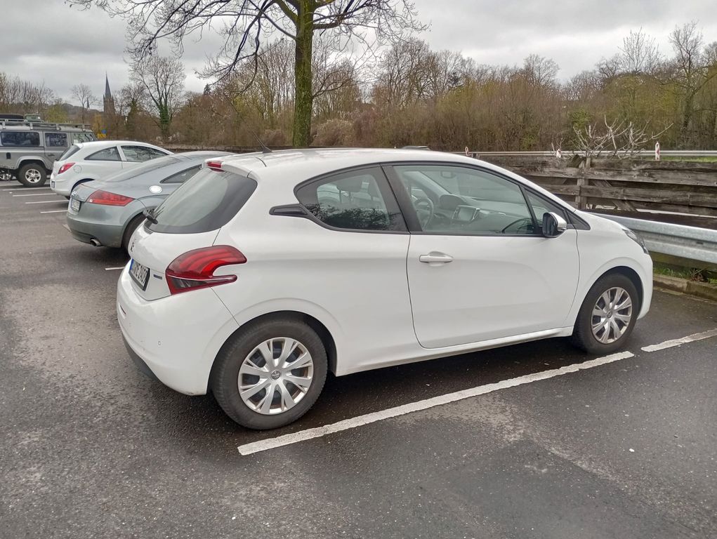 Image of Peugeot 208