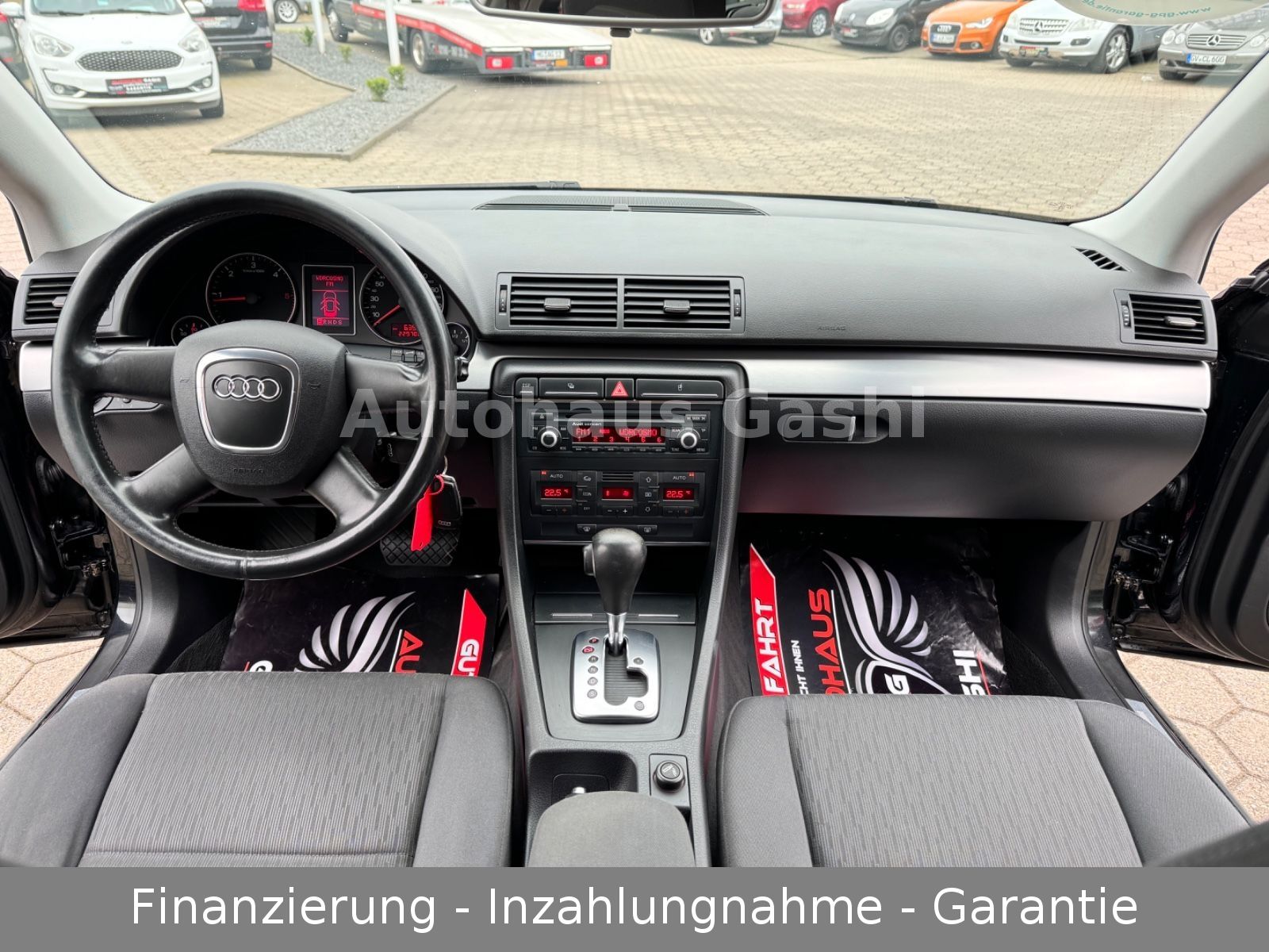 Fahrzeugabbildung Audi A4 Avant 2.7 TDI*2.Hand*Scheckheft*AHK*Tüv