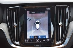 Fahrzeugabbildung Volvo V60 Inscription T8 Plug-In Hybrid AWD*PANO*STHZ