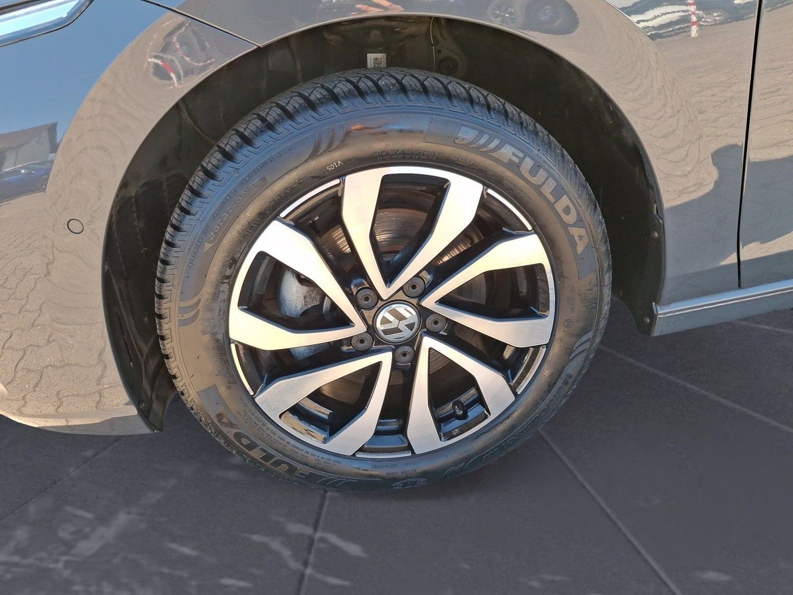 Volkswagen Golf - Bild 12