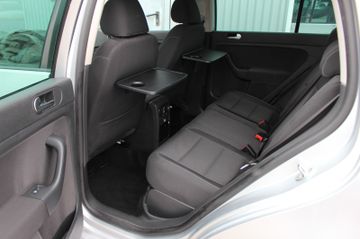Volkswagen Golf - 12