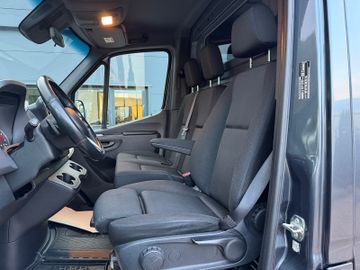 Mercedes Sprinter - 11
