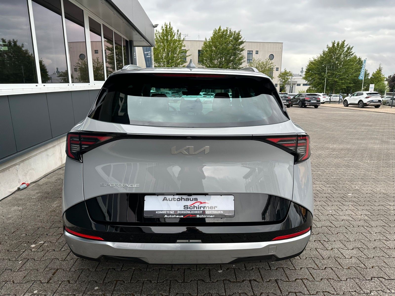 Fahrzeugabbildung Kia Sportage 1.6 T-GDI Hybrid 2WD Spirit Drive Wise