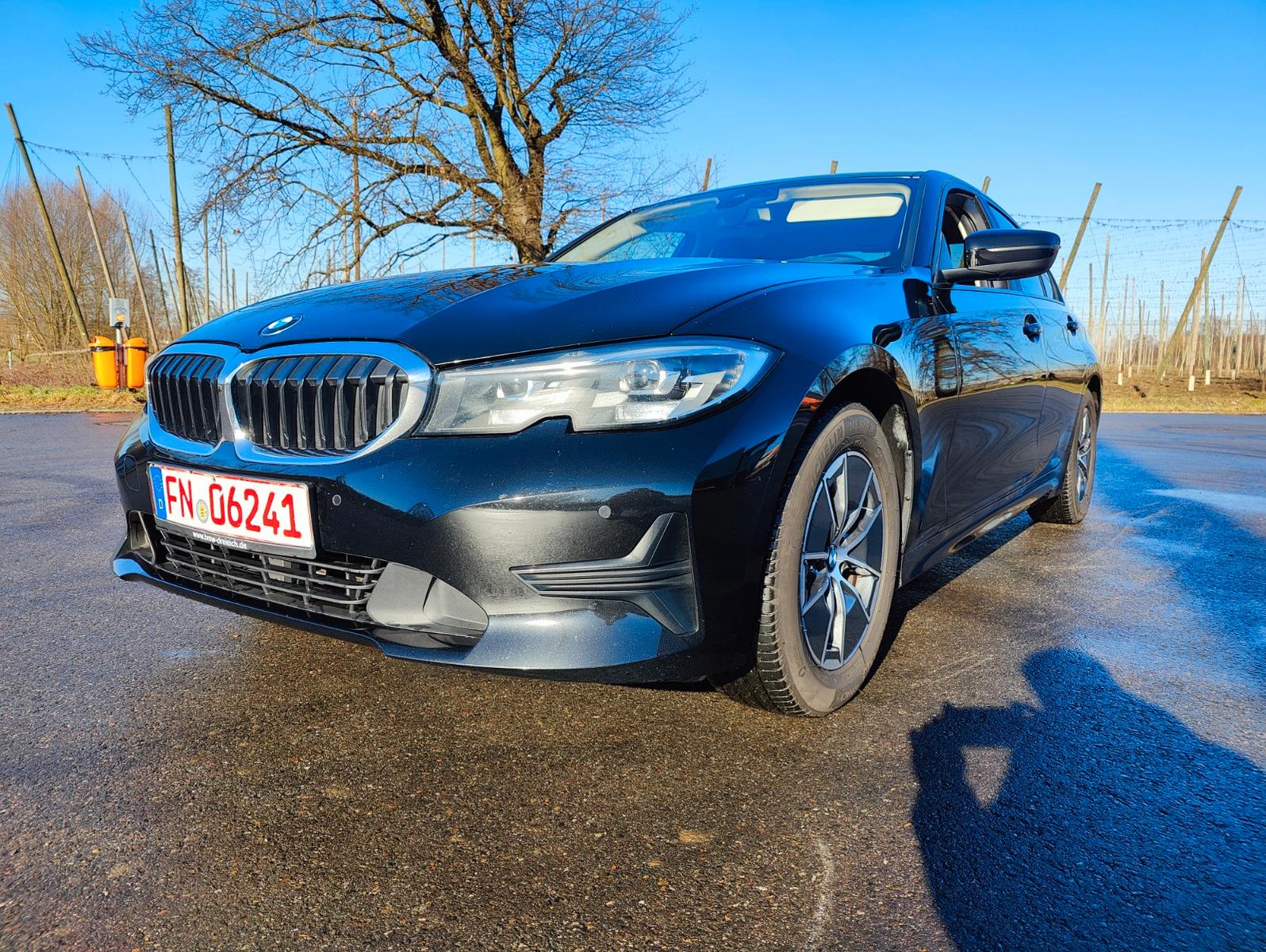 BMW 318 3 Limousine 318 d Advantage  DIGITAL COCKPIT