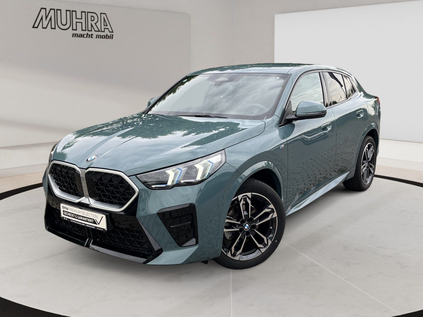BMW X2 sDrive20d M Sport 19 AHK HUD Iconic Glow foto 2
