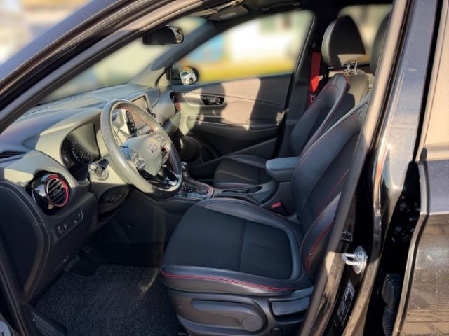 Fahrzeugabbildung Hyundai KONA Style 2WD +KLIMA+NAVI+PDC+CARPLAY+SHZ+RFK+U