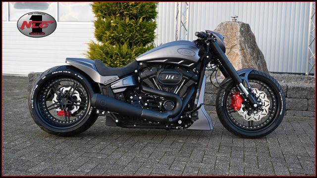 Harley-Davidson FXDR 1.Hand