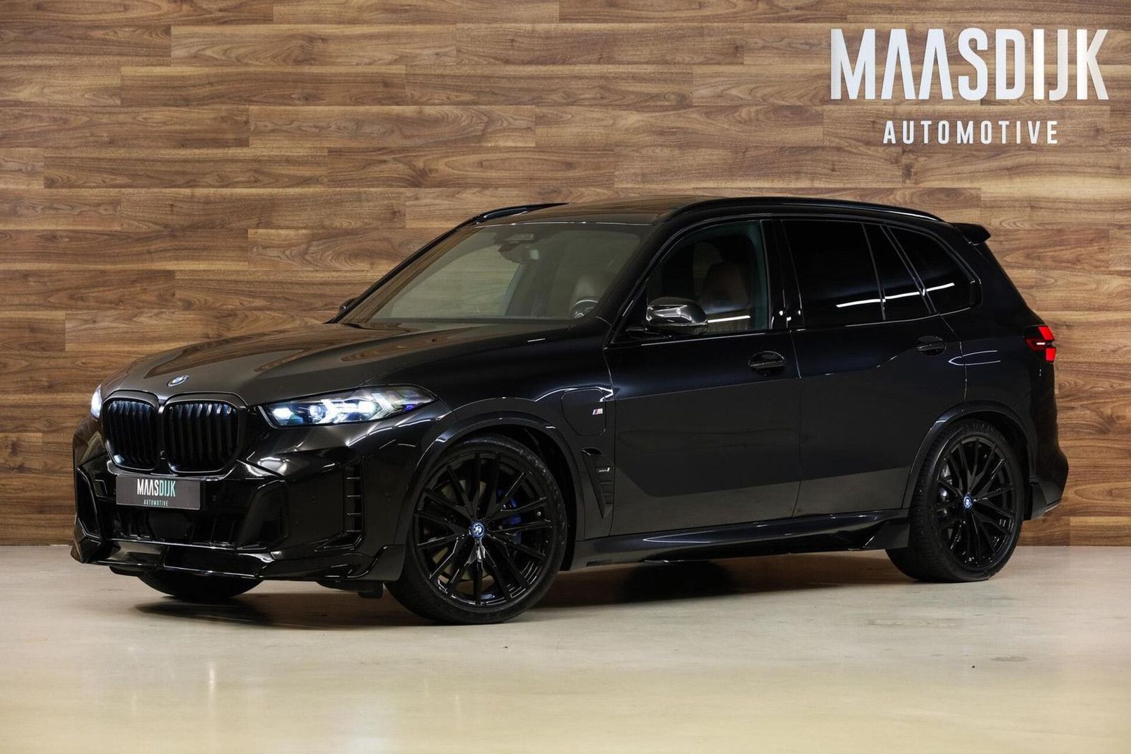 BMW X5 xDrive50e M-Sport|Aero|Skylounge|Pano|HUD|H&K