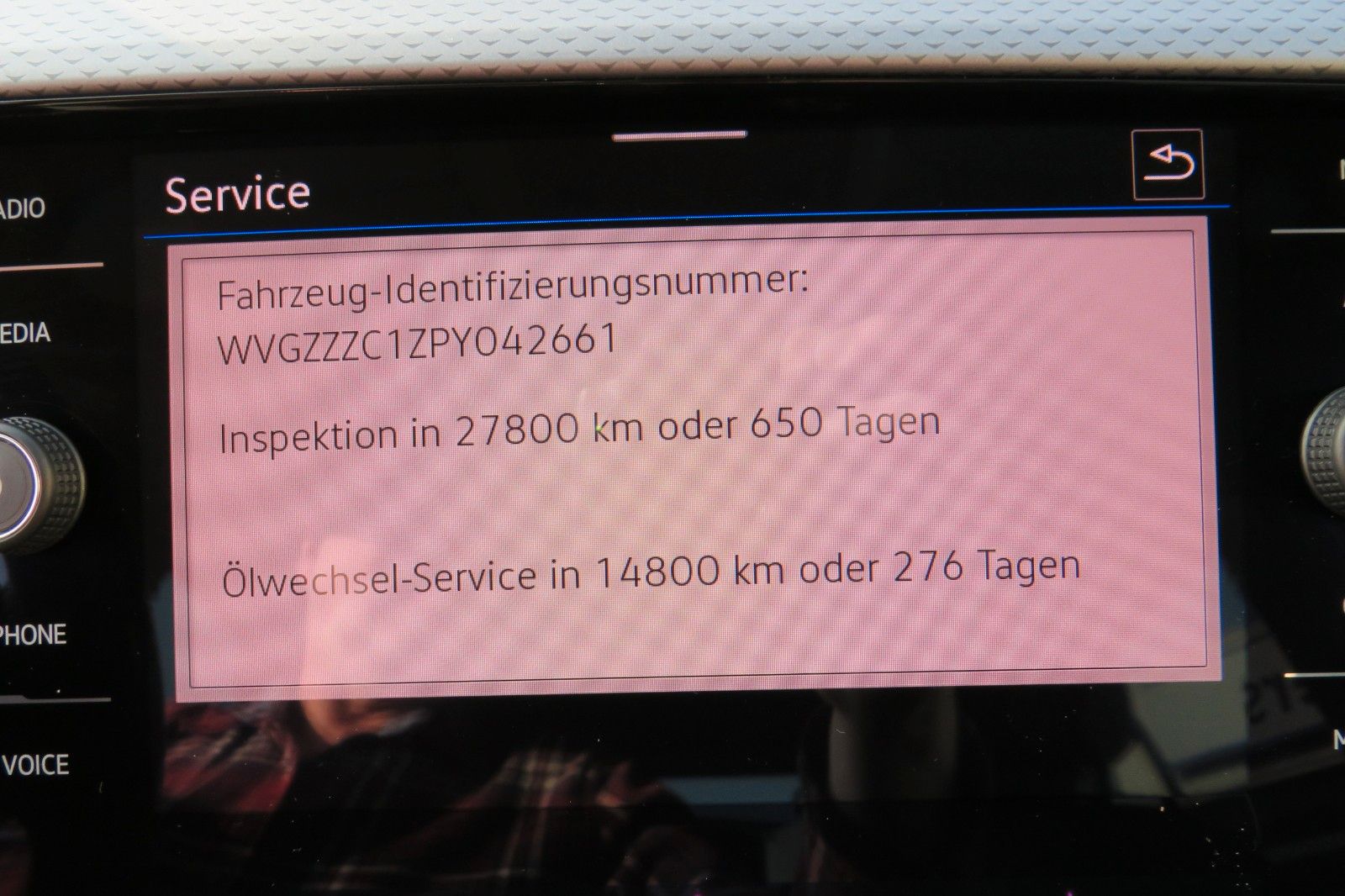 Fahrzeugabbildung Volkswagen T-Cross Active ACC NAVI APP GJ SITZH. PDC 1HD