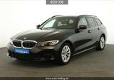 BMW 318 d Touring #LiveCockpit#Panorama#HiFi#PDC#LED - BMW 318: Kombi, 318d