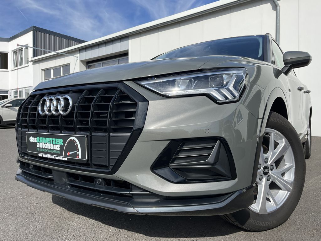 Image of Audi Q3