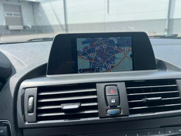 BMW 120 - 12