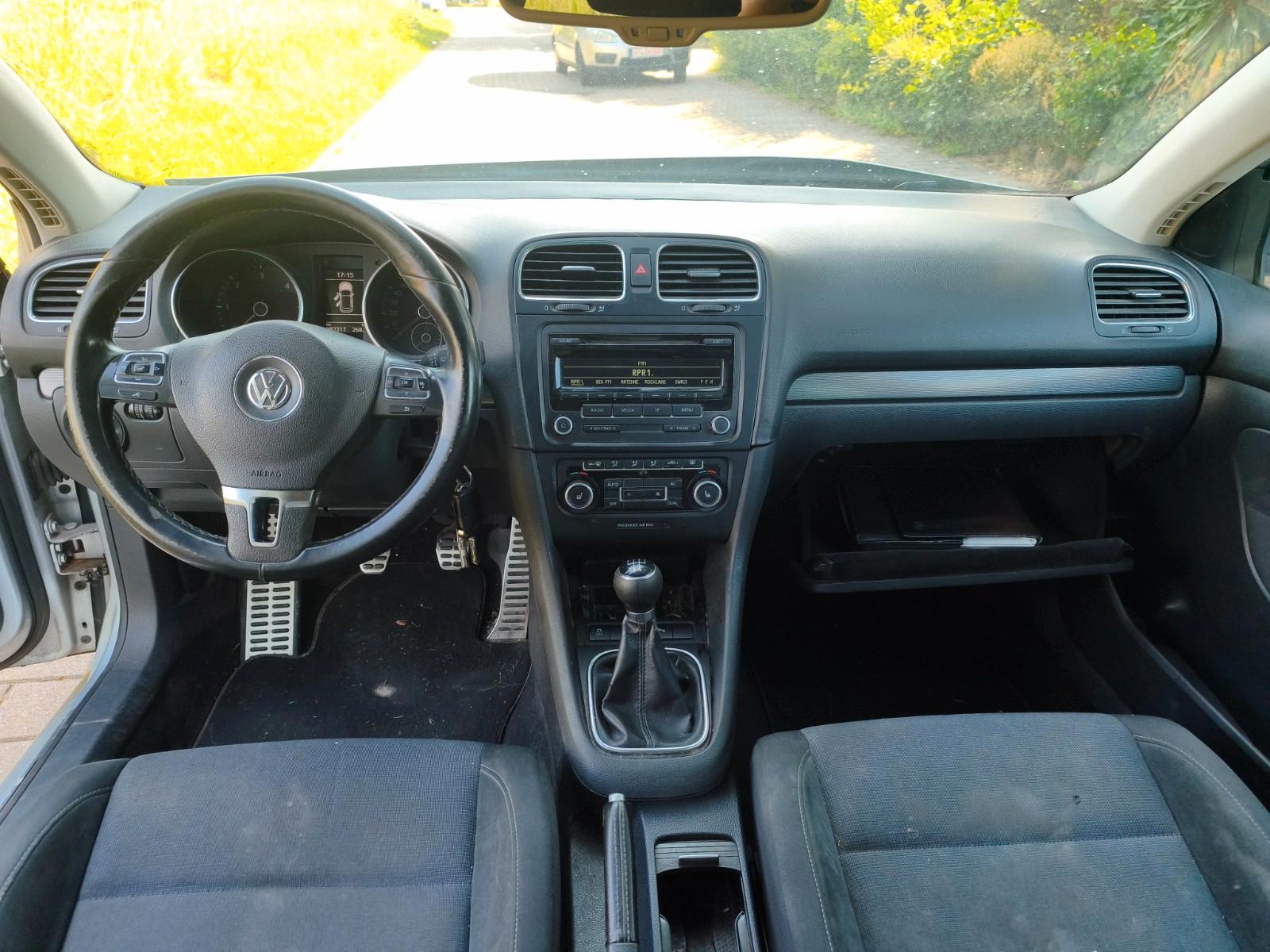 Volkswagen Golf 2012 — photo 8