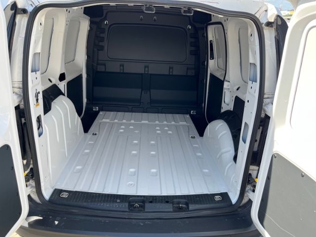 Fahrzeugabbildung Volkswagen Caddy Cargo 2.0 TDI EcoProfi KLIMA FSE GJR RADIO