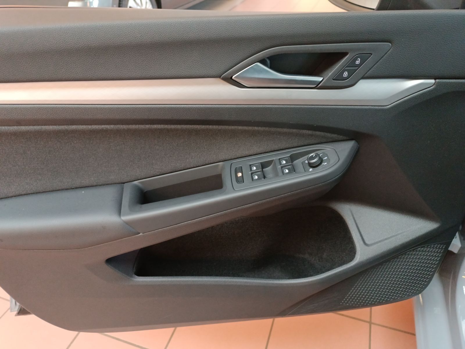 Volkswagen Golf - Bild 8