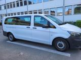 Mercedes-Benz Vito 111 BT Tourer PRO  extralang - Mercedes-Benz Vito mit Diesel-Antrieb: Kleinbus, 8 Sitzer