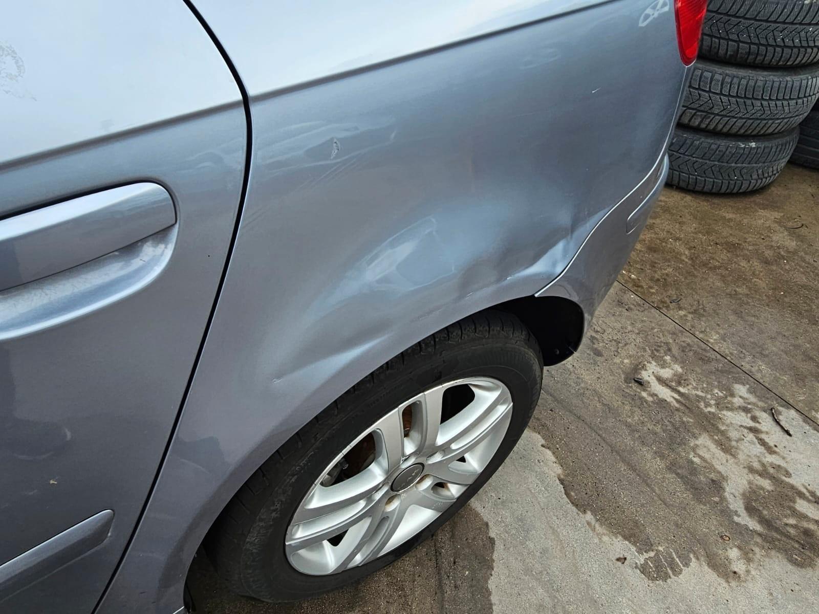 Audi A3 2005 — photo 20