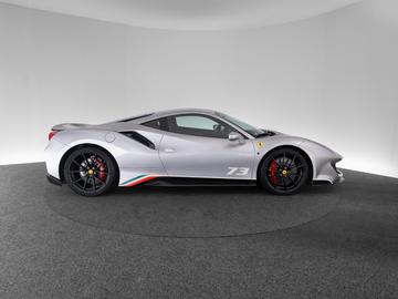 صورة 3 لـ 2019 Ferrari 488 PISTA