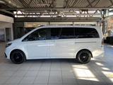 Mercedes-Benz V 300 d 4MATIC AVA L AMG Airmatic PANO Tisch Sit - : Allradantrieb, Kleinbus
