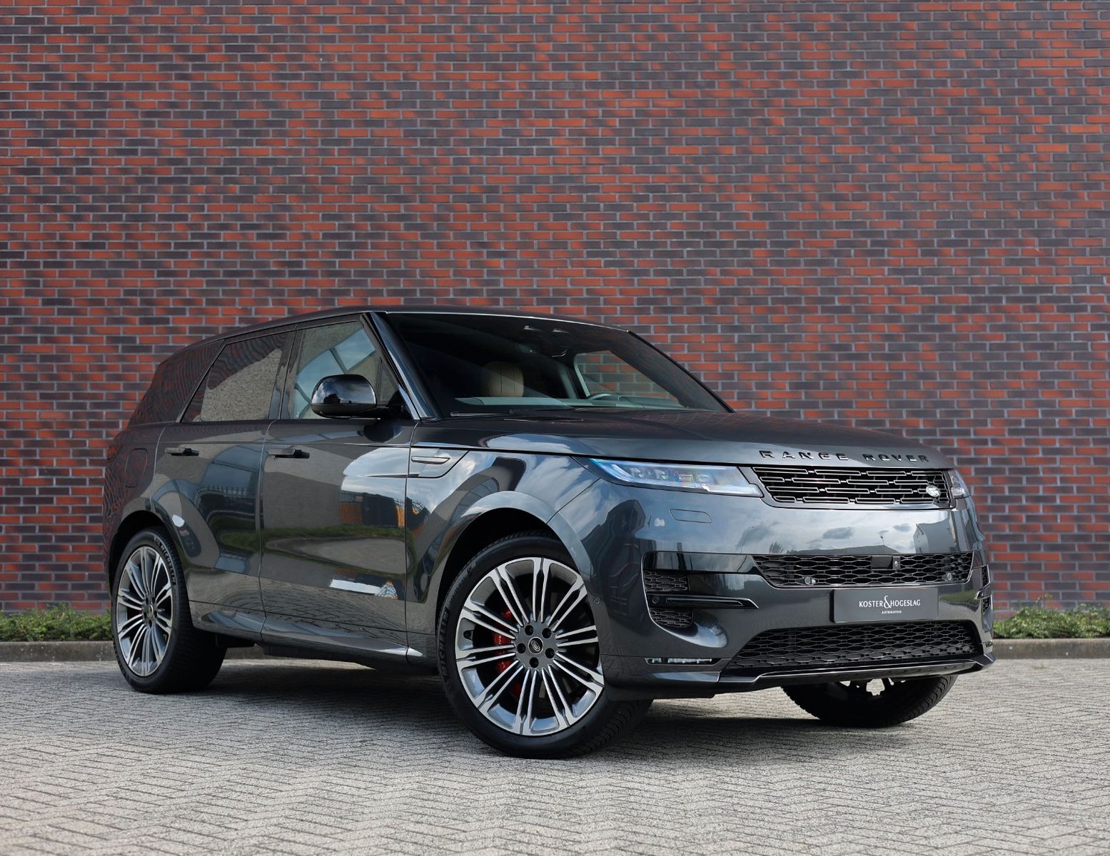 Land Rover Range Rover Sport Dynamic SE Hybrid