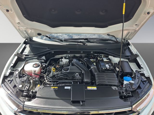 T-Roc 1.5 TSI Style DSG NAVI AHK ACC FACEL. LED