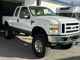 Ford F 250 Super Duty - Ford F 250 mit Benzin-Antrieb