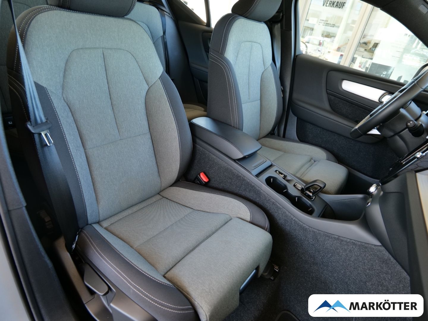 Volvo XC40 B3 360CAM BLIS PILOT GOOGLE APPLE & Android foto 7